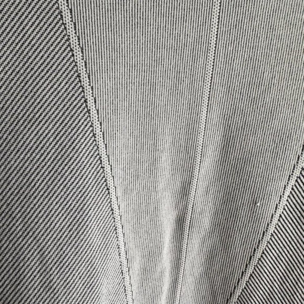 Athleta Light Gray Long Sleeve Tee with Red Trim - Picture 8 of 8